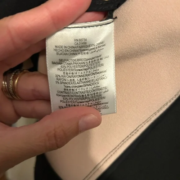 NWY BCBG MAXAZRIA Hugo cropped moto jacket color blocked pink black medium - Picture 6 of 6